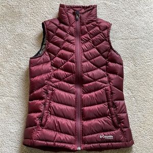 Columbia vest size medium